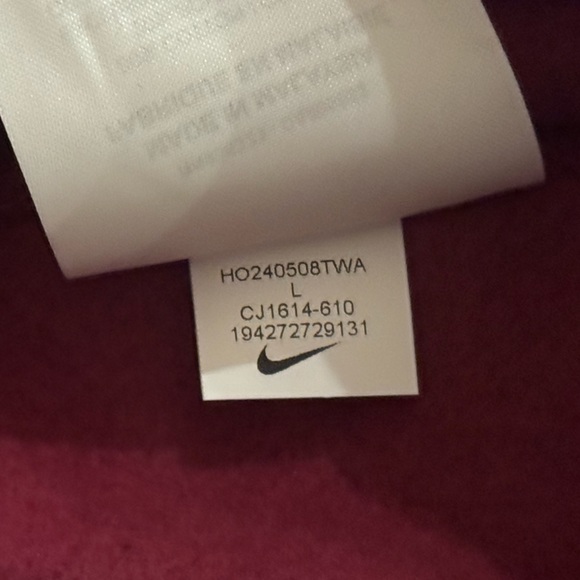 NWT Nike Club Fleece Crewneck Sweatshirt Cardinal/White LARGE - Picture 5 of 6